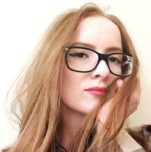 Meet your Posher, Brie